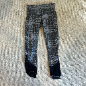 Lululemon grey splatters pants size 2
